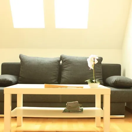 Schoene Zeit 2 With Kitchen アパート *